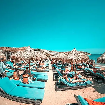 Paradise Άνω Μερά