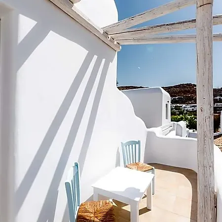 Paradise Άνω Μερά